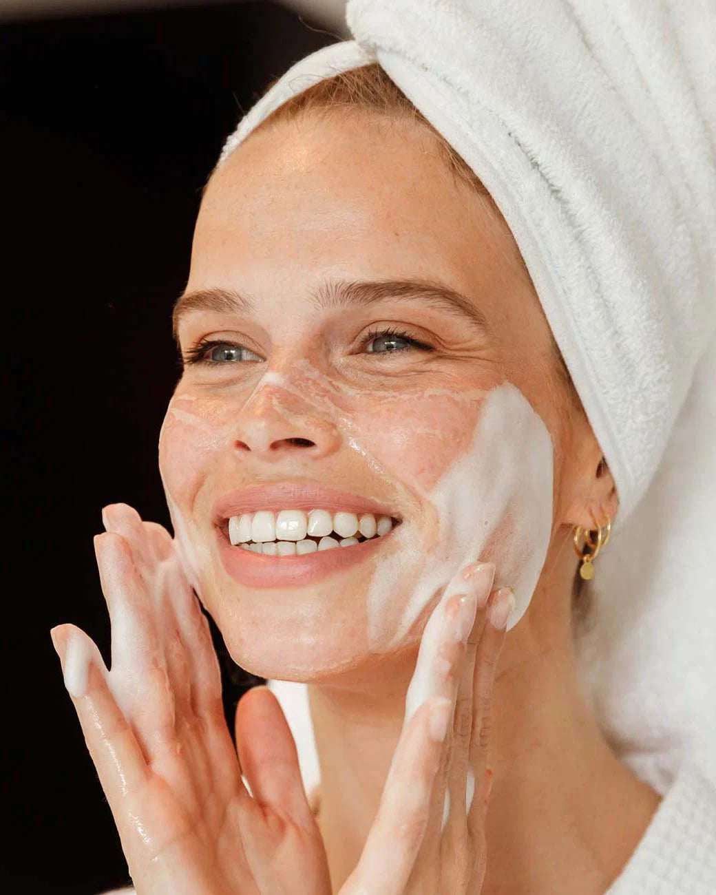 Cleansing foam